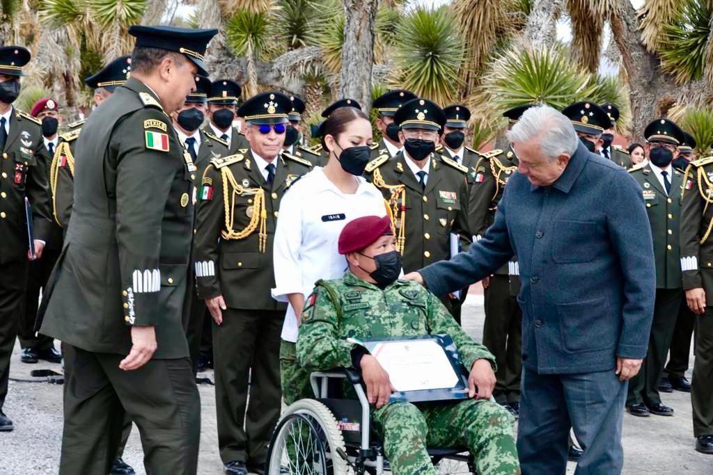 AMLO-Ejercito-2