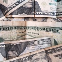 Dólar hoy: a cuánto cotiza la moneda extranjera este lunes, 18 de octubre