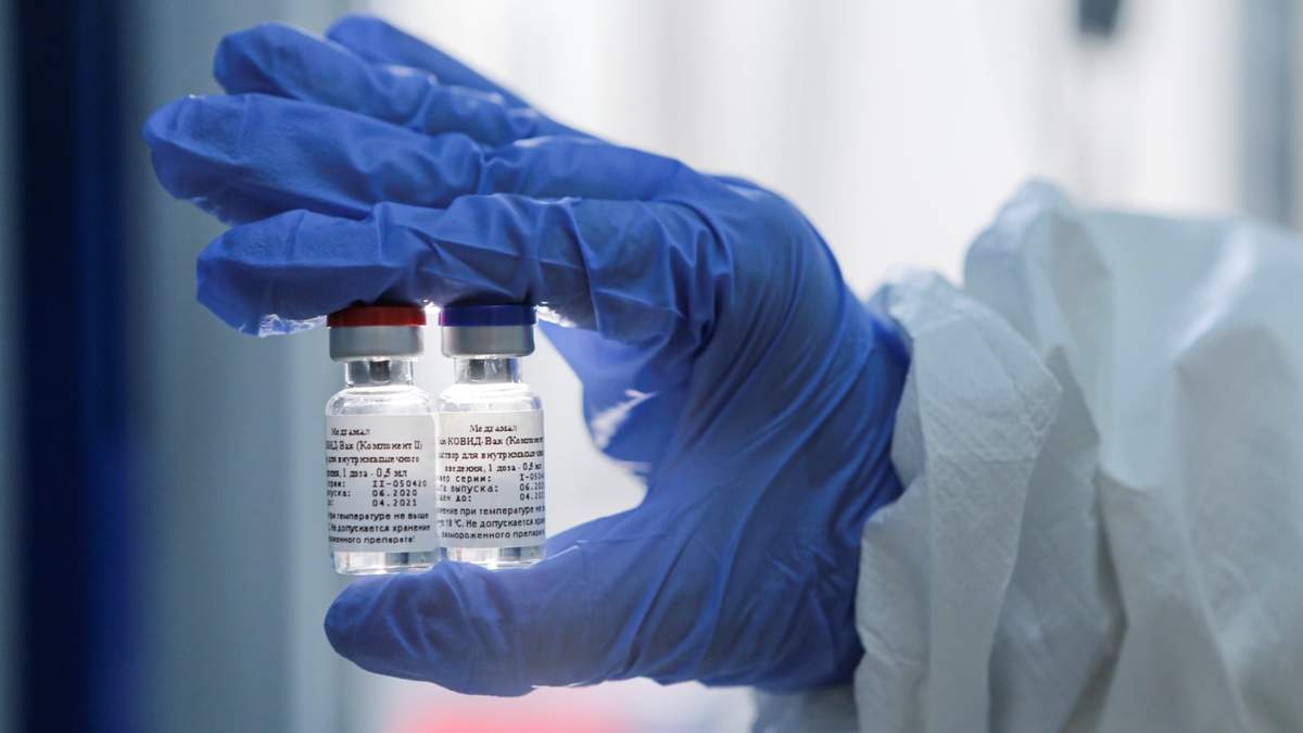 La Gam-COVID-Vac, mejor conocida como Sputnik V, es una de las vacunas contra el coronavirus desarrollada por Rusia. Fuente: (Twitter)