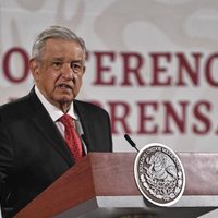La prensa conservadora se está agrupando en contra del gobierno dice AMLO