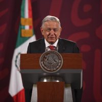 En el pago de impuestos no hay trato preferencial para nadie, incluido Ricardo Salinas Pliego: AMLO
