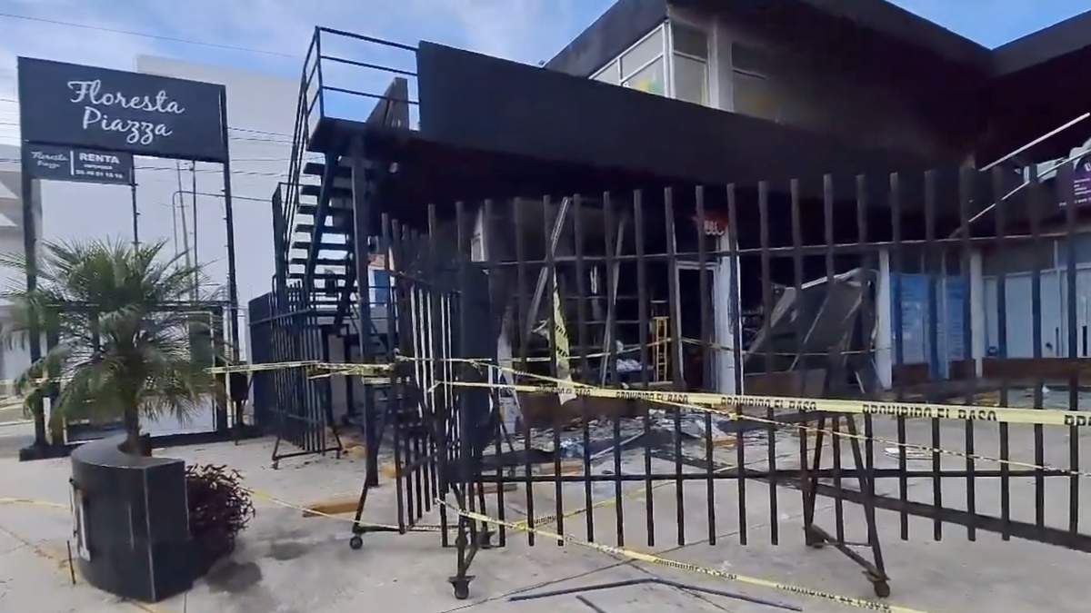 La plaza incendiada en San Andrés Cholula
