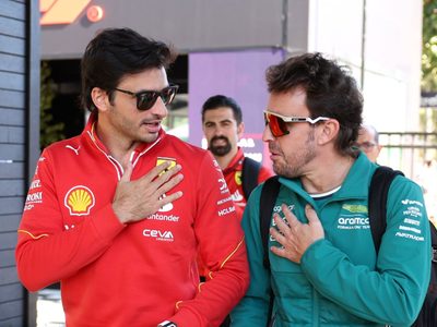 Lo dejó de lado: el curioso desplante de Carlos Sainz a Fernando Alonso