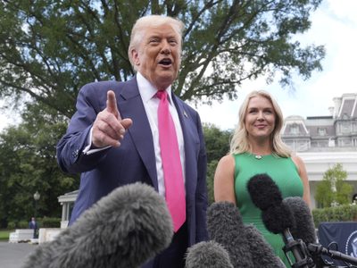 Trump rechaza posicionarse públicamente de parte de Ucrania: "No estoy del lado de nadie"