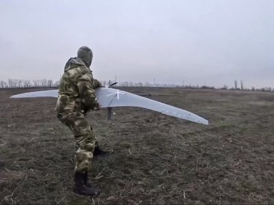Sicarios de cárteles mexicanos y colombianos se infiltran en Ucrania para entrenarse en drones