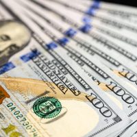 Ajustarán por inflación los valores de las bandas cambiarias del dólar