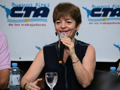 Suteba afirmó que los docentes no aceptarán una suba del salario menor al 45 %