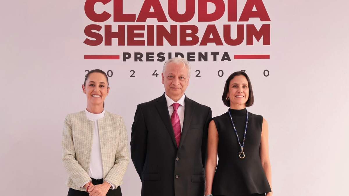 Presentación de Víctor Rodríguez Padilla y Luz Elena González en el gabinete de Sheinbaum
