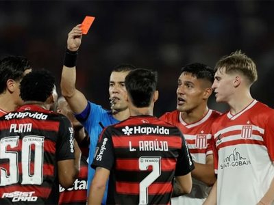 Conmebol anuló la expulsión de Gonzalo Plata en Flamengo-Estudiantes
