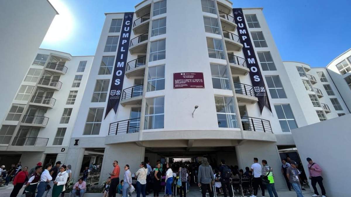 Entrega de la unidad habitacional El Porvenir para damnificados del 19S de las alcaldías Tláhuac, Xochimilco, Iztapalapa, Magdalena Contreras y Álvaro Obregón