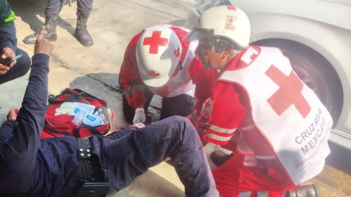 Policía herido