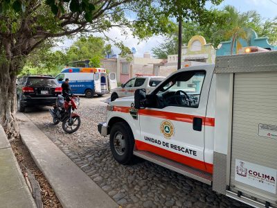 Rayo mata a dos trabajadores en Colima