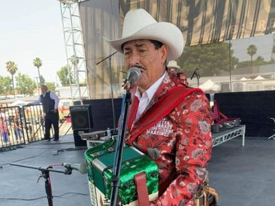 Lupe Tijerina, vocalista de Los Nuevos Cadetes, murió en accidente automovilístico