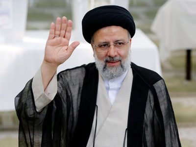 Con una abstención histórica, Ebrahim Raisí gana las presidenciales en Irán