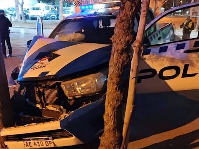Tres policías heridos al chocar con un conductor alcoholizado en plena persecución
