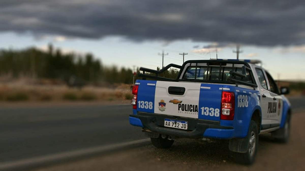 Móvil policial. Fuente: (Twitter)