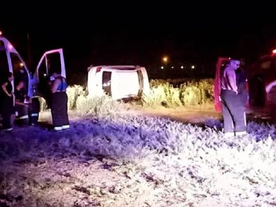 Un niño de 12 años volcó un auto cerca de la Ruta 151 y generó un amplio operativo de emergencia en Catriel