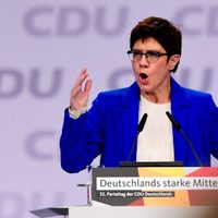 Renunció la sucesora de Merkel