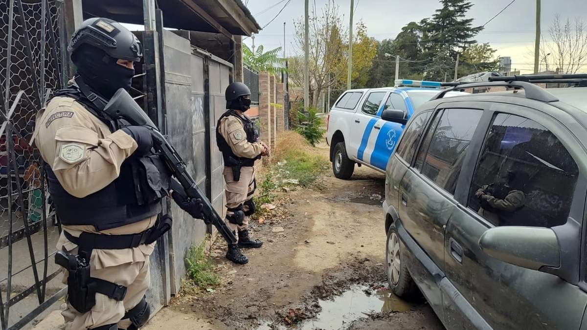 Agentes de la Prefectura Naval en los operativos de la capital. Fuente: (Argentina.gob.ar).