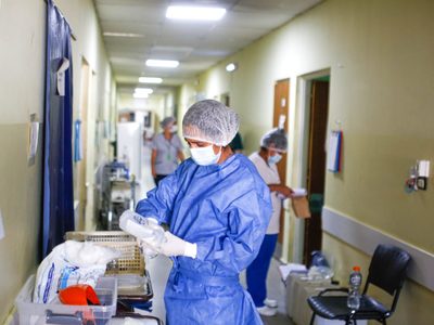 Coronavirus: crecieron los casos nuevos en Neuquén y en Río Negro en relación a ayer