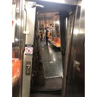 Tren del Metro de NY descarrila tras choque; 20 personas resultan lesionadas