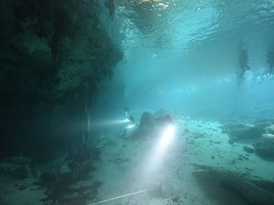 Se enturbia el agua de Sac Actún, valioso sistema de ríos subterráneos (video)