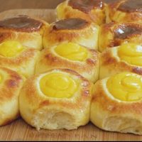Poné la pava y preparate estas facturas de crema pastelera y dulce de leche, que son una bomba para el finde