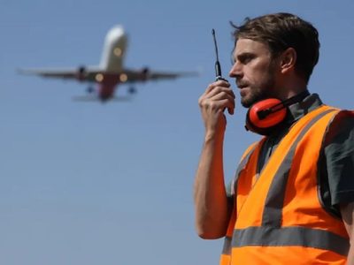 Paro de controladores aéreos: cuándo serán las protestas y cómo impactarán en los vuelos