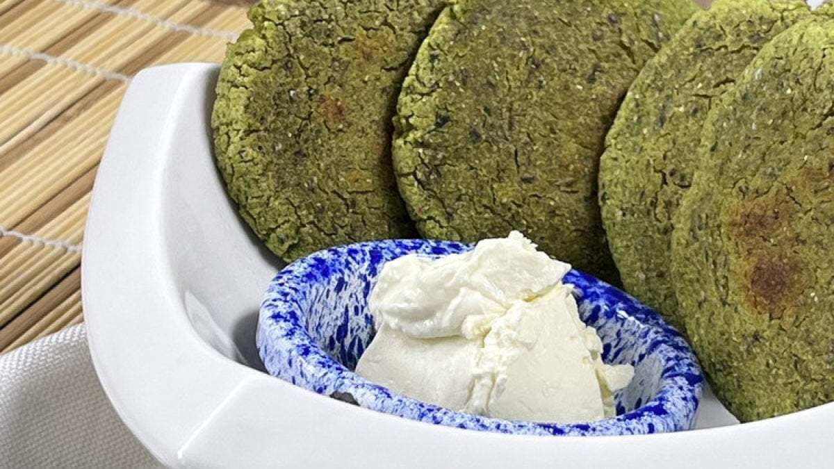 Arepas de espinaca y chía. Fuente: (Alimentos Doria)