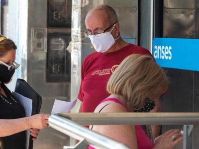 Jubilaciones, pensiones y AUH: quiénes cobran beneficios de ANSES este miércoles, 13 de enero
