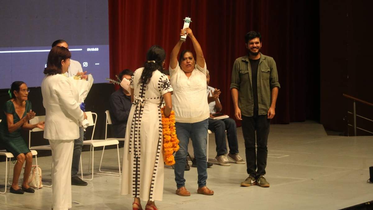 La presentación de la película "La misma sangre" en el auditorio Sentimientos de la Nación en Chilpancingo, Guerrero