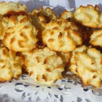 Coquitos sin harina, altos en proteína y más fáciles que una torta: la receta de menos de media hora