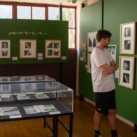 Lanzan programa de actividades de expo “Kati Horna: La mirada puesta en página"