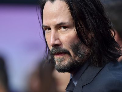 ¿Pedante o agradable? Doble de Keanu Reeves reveló cómo es en la vida real