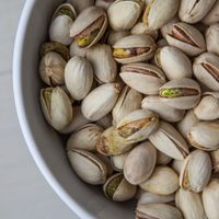No gastes en la dietética: cómo cultivar tu propio árbol de pistachos