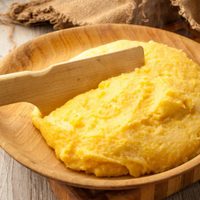Polenta de calabaza: re cremosa y perfecta para comer en estos días de frío que no provoca ni salir de la cama
