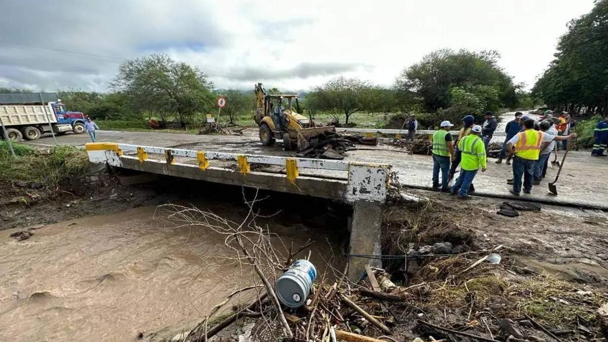 Daños en Colima por el paso del huracán Lidia
