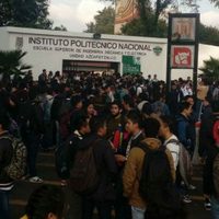 Desalojan Vocacional 8 por amenaza de bomba