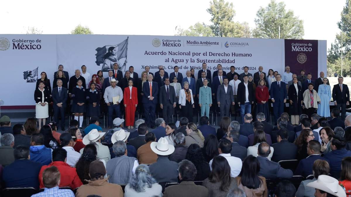 La presidenta firmó el Acuerdo Nacional por el Derecho Humano al Agua y la Sustentabilidad