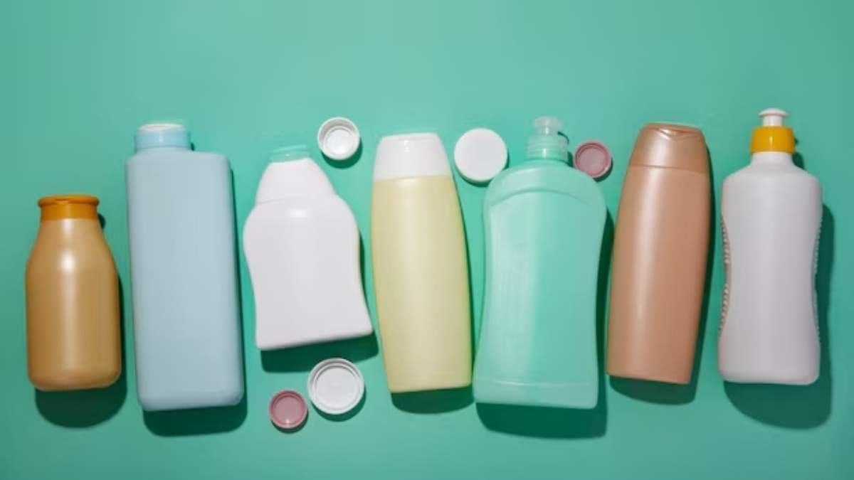 Envases de shampoo. Fuente: (Instagram).
