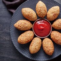 Kibbe de pollo, avena y verduras: la receta árabe que vas a amar si querés comer sin harina