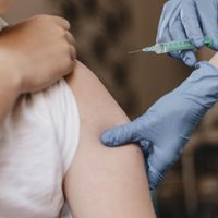 Amplían la vacunación contra el dengue en CABA