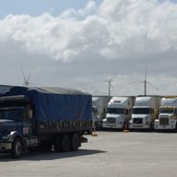 Fabricantes de vehículos pesados llaman a mejorar las condiciones del TLCAN