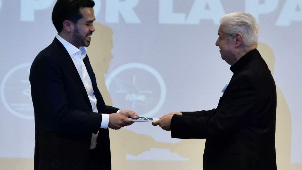 Álvarez Maynez y Rogelio Cabrera, presidente de la CEM
