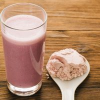 Si gastás más en la proteína que en el gimnasio, este es el truco para prepararla en casa