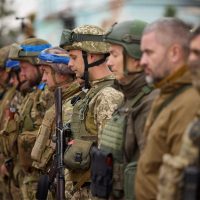 Ucrania y Rusia llevan a cabo un nuevo intercambio de 120 prisioneros de guerra