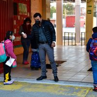 ¿Tus hijos aún no están inscritos en la escuela? Estas son las fechas para rezagados en Edomex