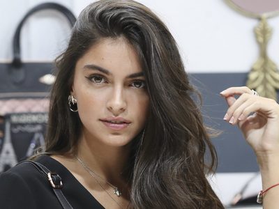 Increíble: Lucía Rivera se muestra a "piedad" del mar con este fabuloso dos piezas