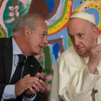 Papa designa arzobispo de Buenos Aires y anuncia que visitaría Argentina