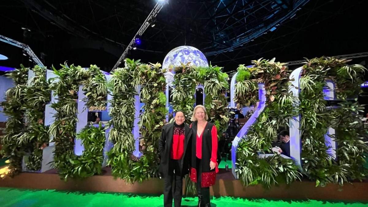 María Luisa Albores y Josefa González Blanco